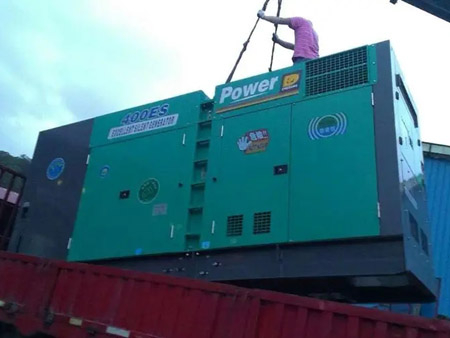 彭山柴油发电机组转速不稳定时，如何对发动机进行维护？