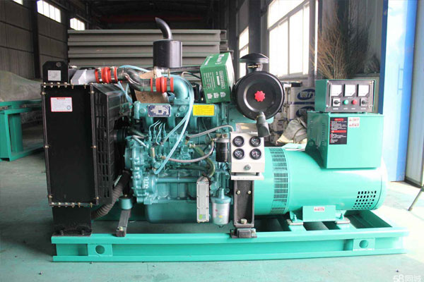 彭山如何判断机油是否需要更换？