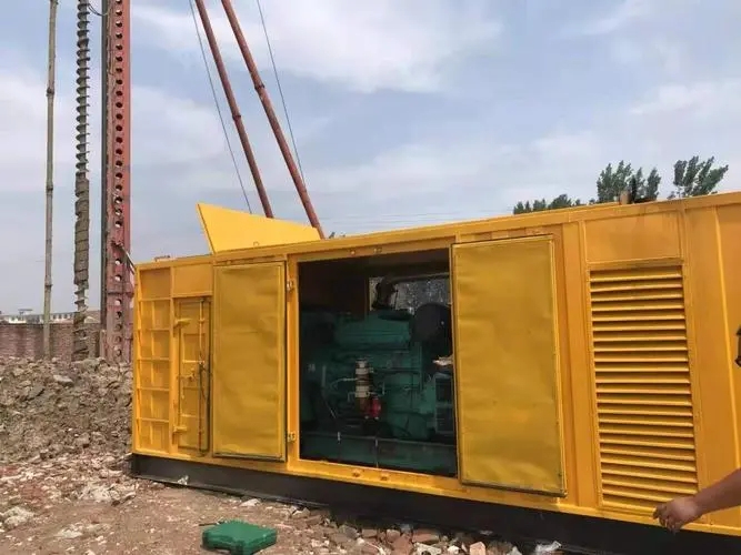 彭山清洗空气滤清器时需要注意什么？