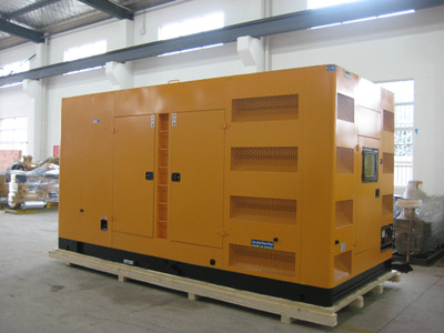 彭山不同类型的发电机组在冬季保养时的注意事项有何差异？