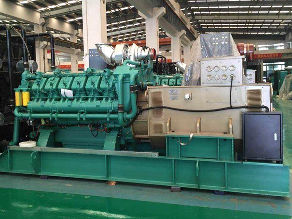 彭山除了测量电瓶电压，还有哪些方法可以判断柴油发电机的充电系统是否正常？