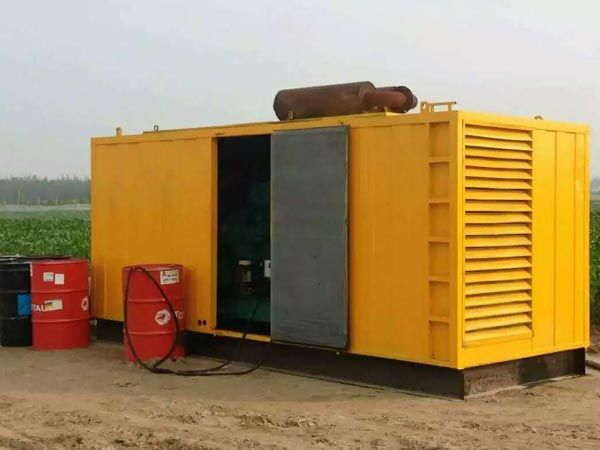 彭山如何判断柴油发电机的充电系统是否正常？